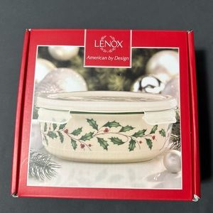 Lenox Serve and Store with Locking Lid 24 oz.